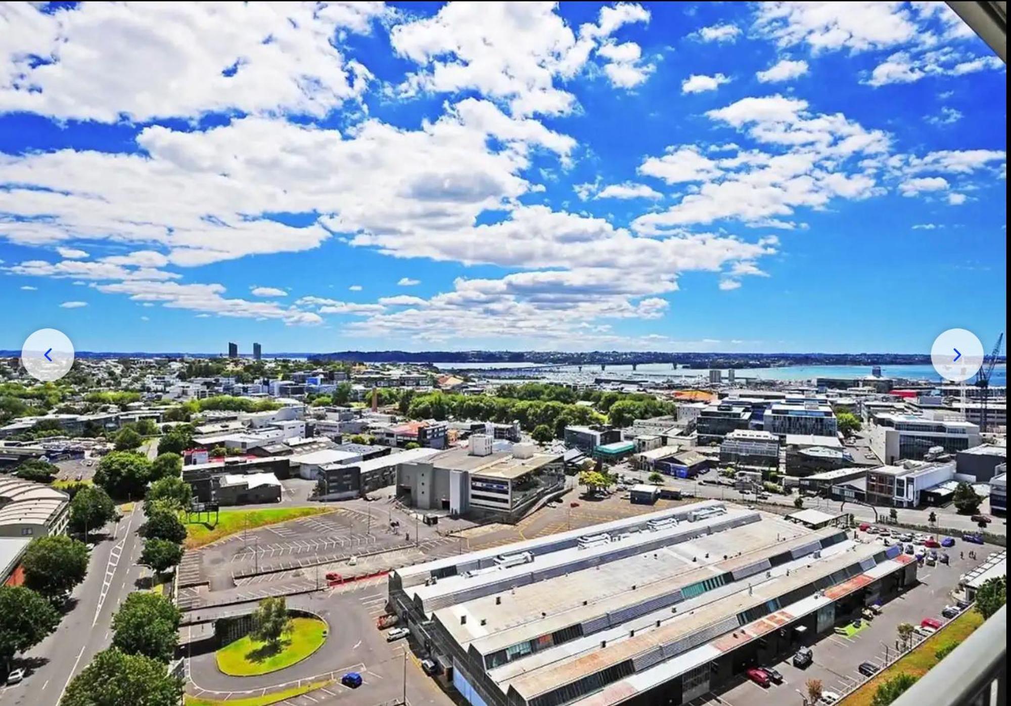 Apartment Aura A Two Bedrooms 1 Living Wi-fi Balcony Harbor View Parking Easy Auckland